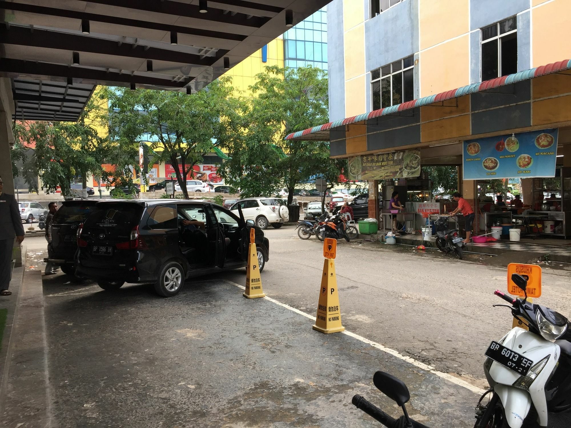 โรงแรมอีเทิร์น Batam ภายนอก รูปภาพ